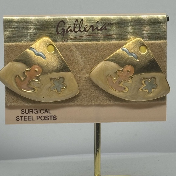 Vintage Nautical Anchor & Starfish Earrings with Surgical Steel Posts - Picture 11 of 13